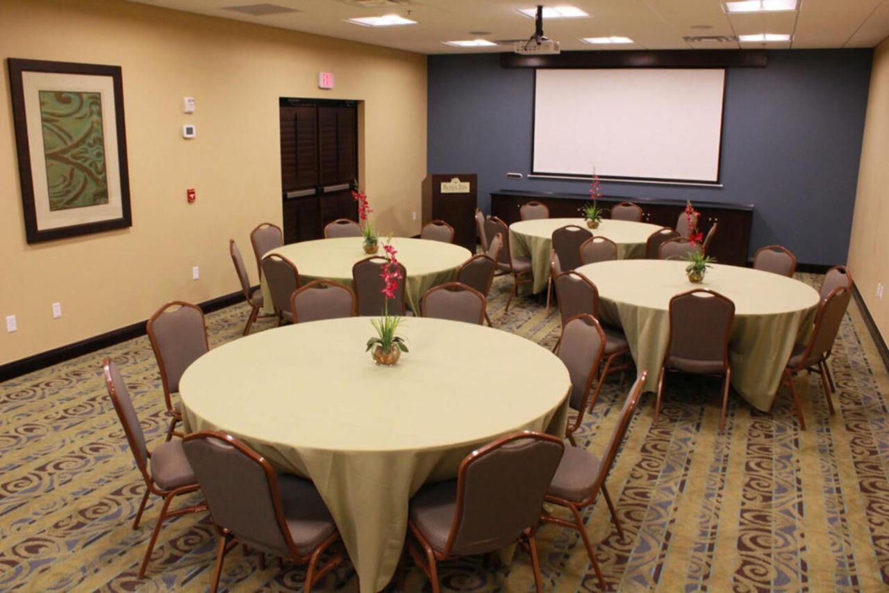 Hotel Rosen At Pointe Orlando 3*